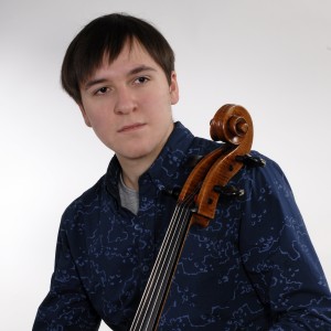 Nathan Zürcher (Violoncello)